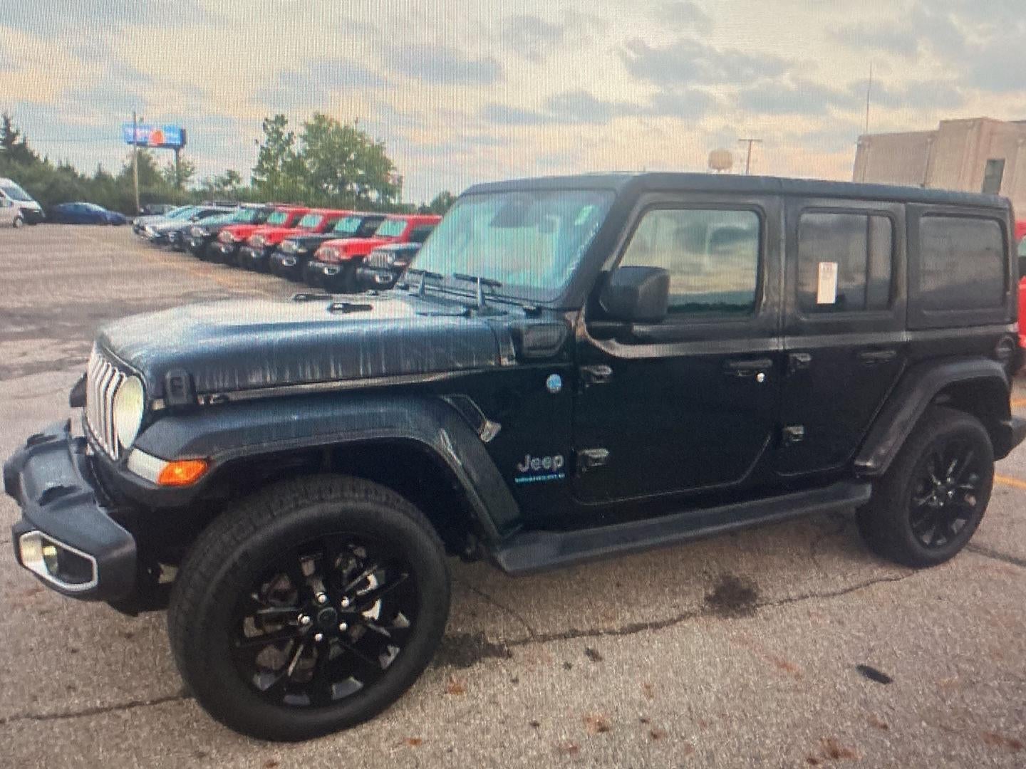 2025 Jeep Wrangler 4Xe Sahara