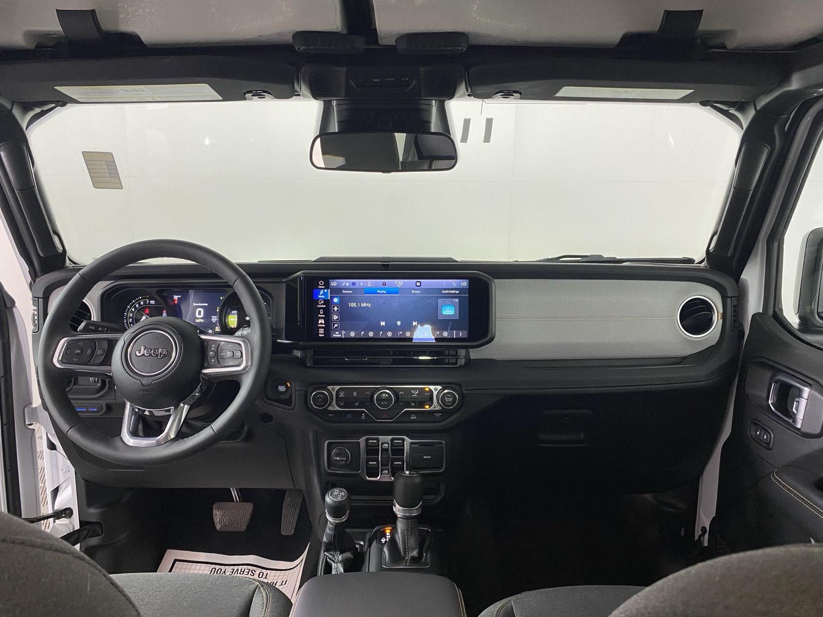 2025 Jeep Wrangler 4xe Sahara