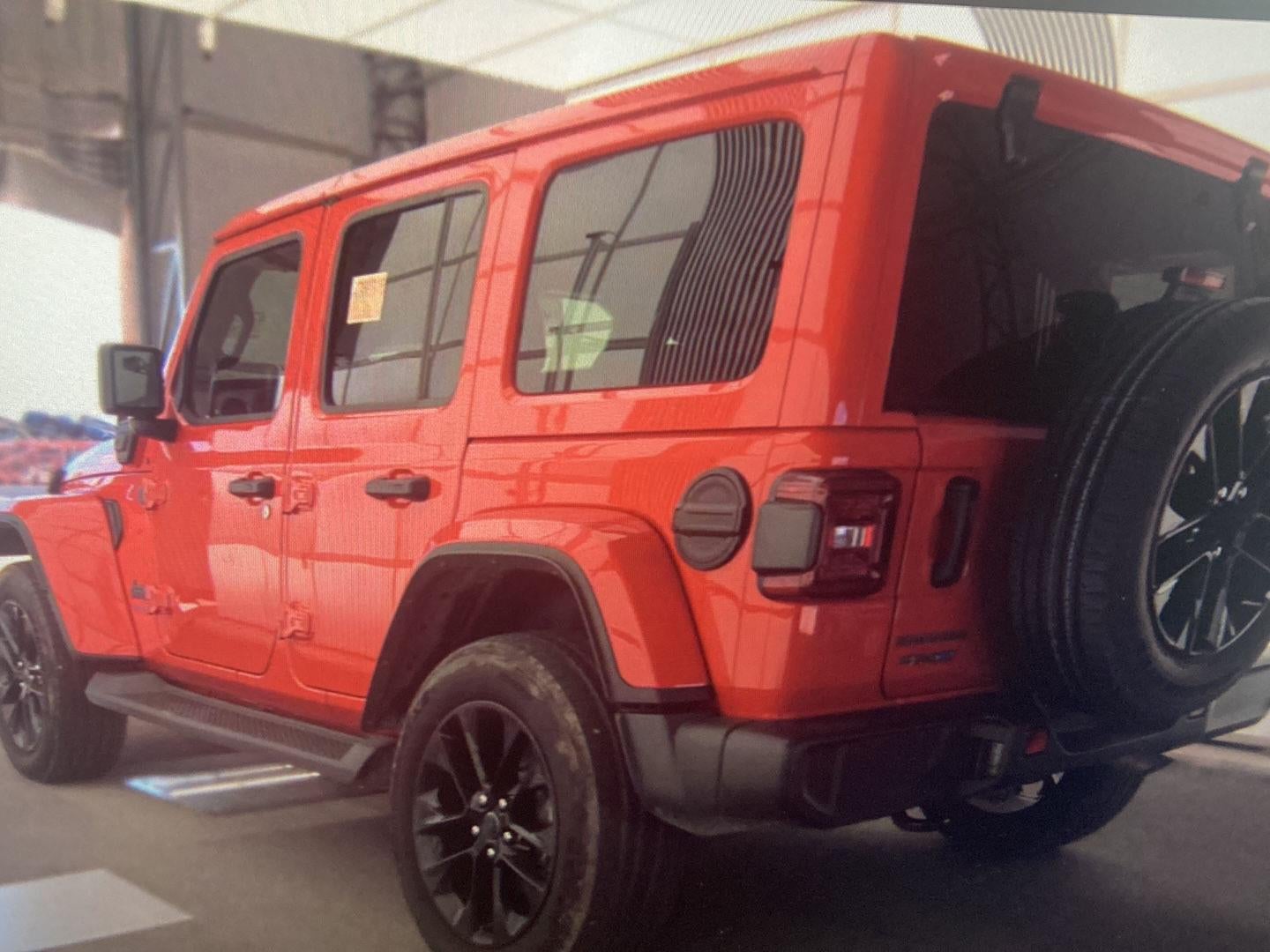 2025 Jeep Wrangler 4xe Sahara