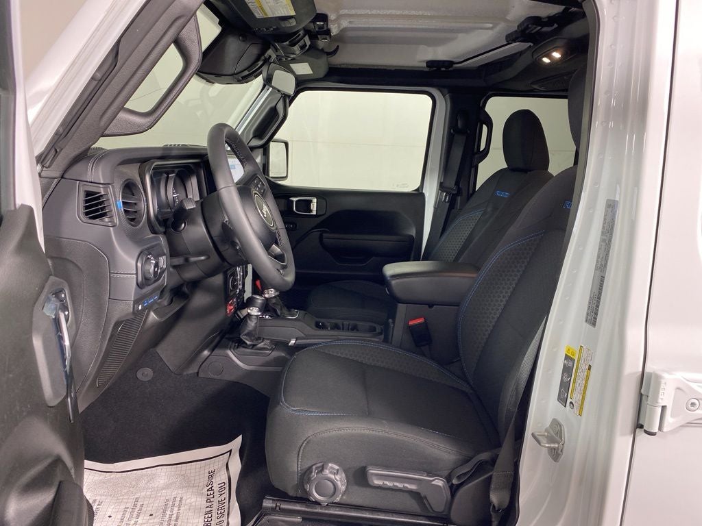 2025 Jeep Wrangler Rubicon 4xe
