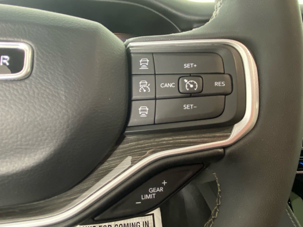 2022 Jeep Wagoneer Series II