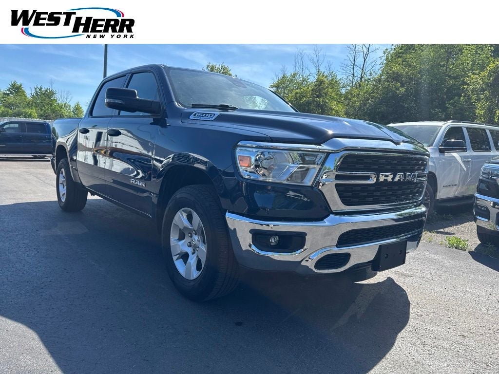 2023 RAM 1500 Big Horn/Lone Star 4x4 Crew Cab 5'7's photo