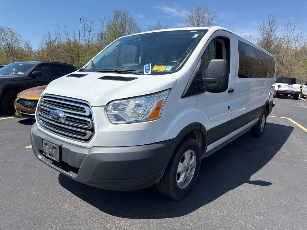 2017 Ford Transit-350 XLT