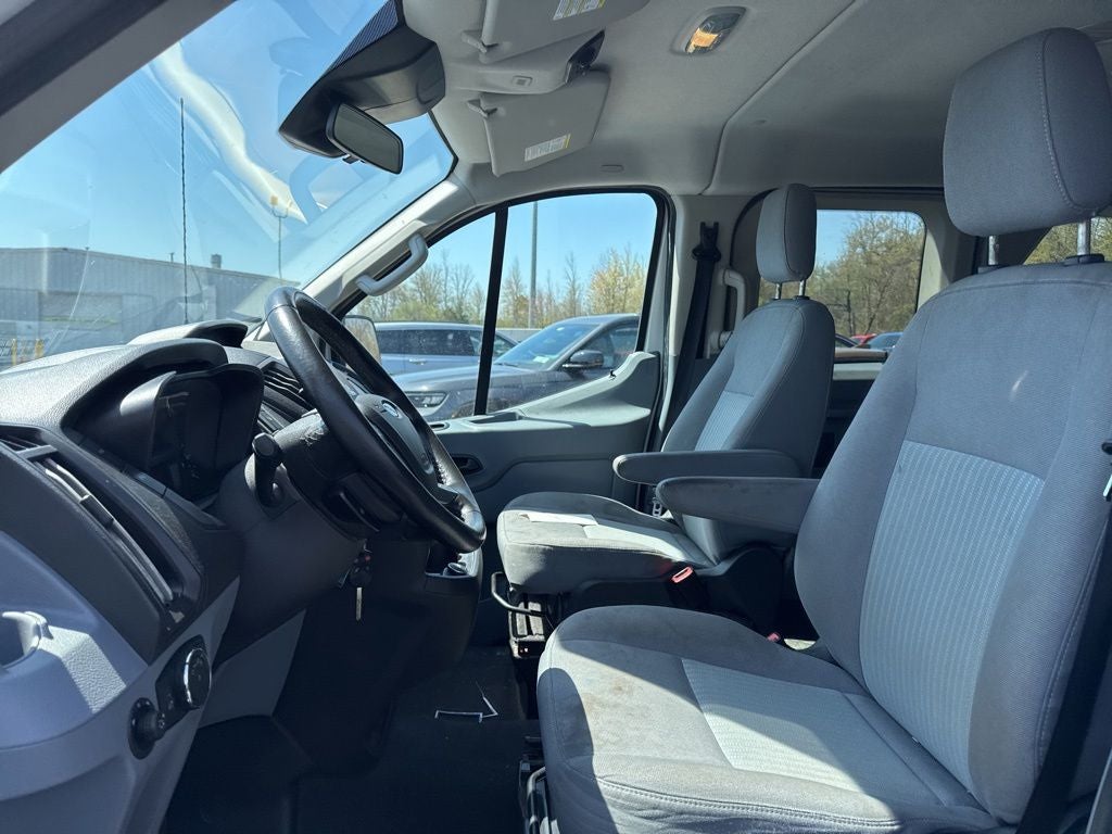 2017 Ford Transit-350 XLT