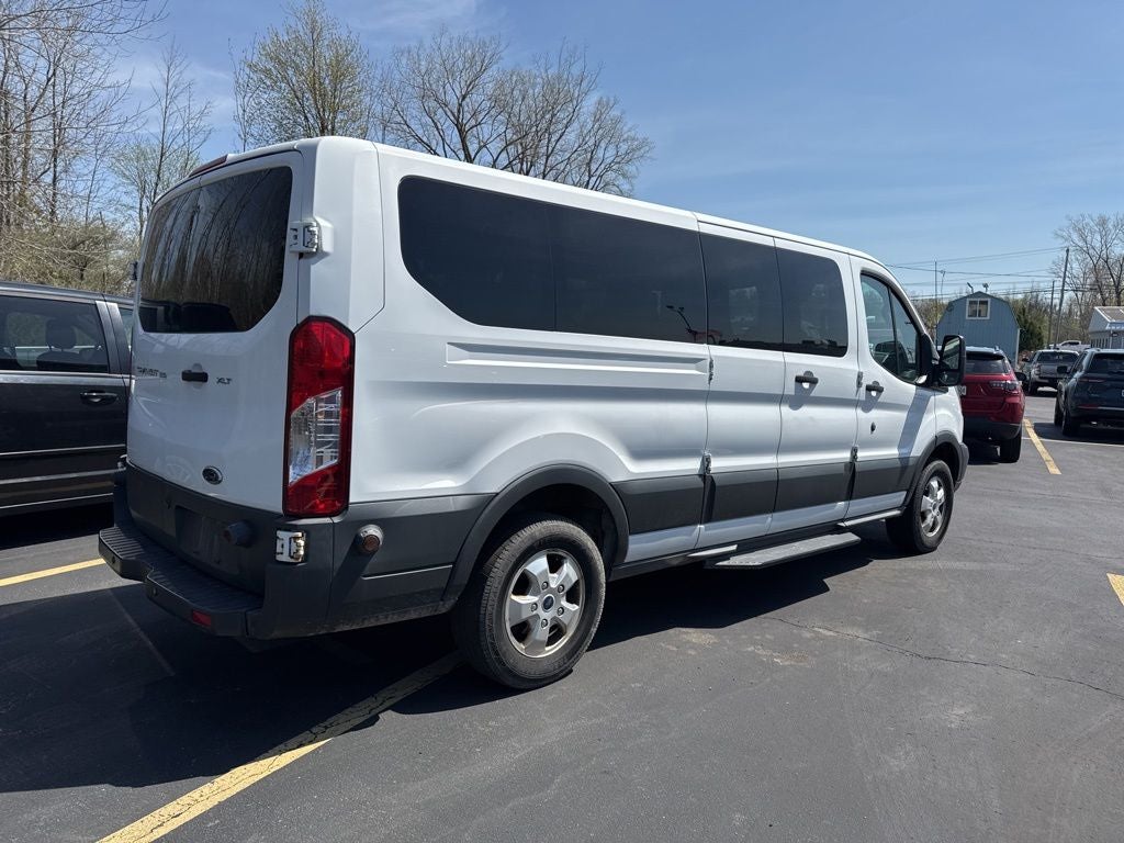 2017 Ford Transit-350 XLT