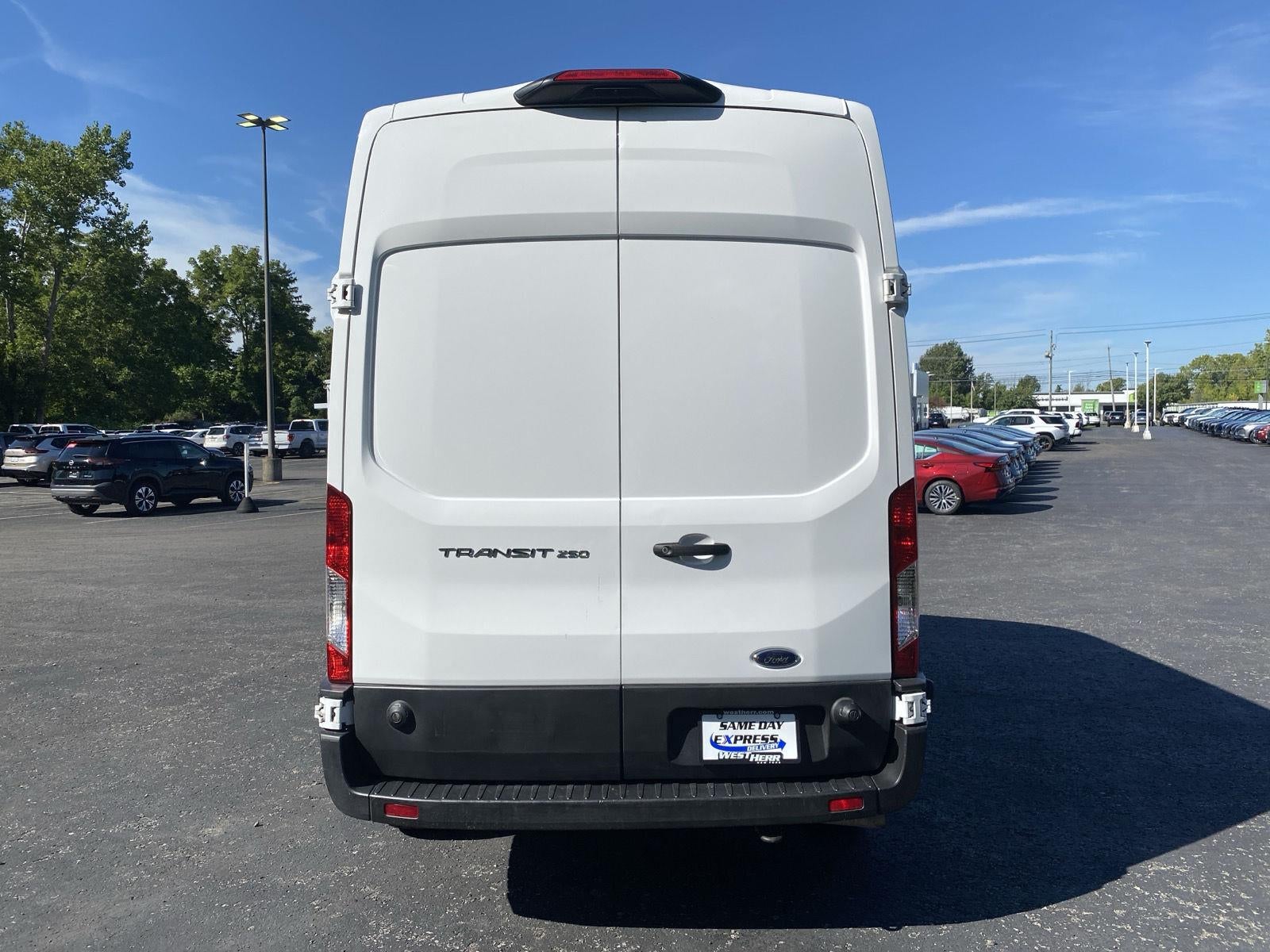 2025 Ford Transit 250