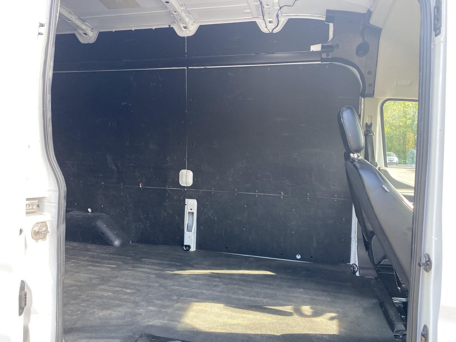 2025 Ford Transit 250