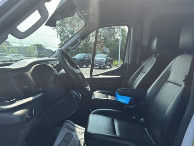2025 Ford Transit 250