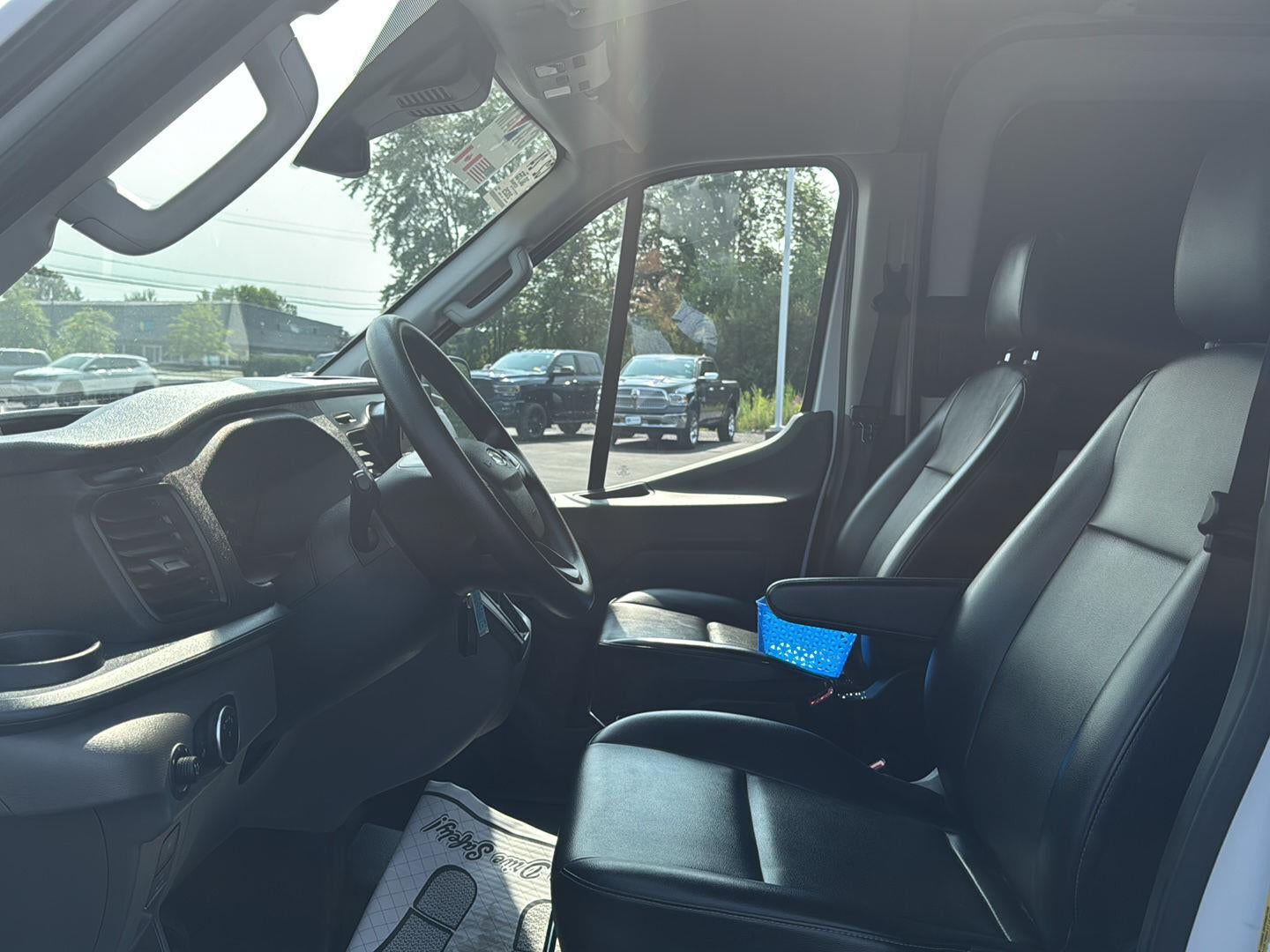 2025 Ford Transit 250