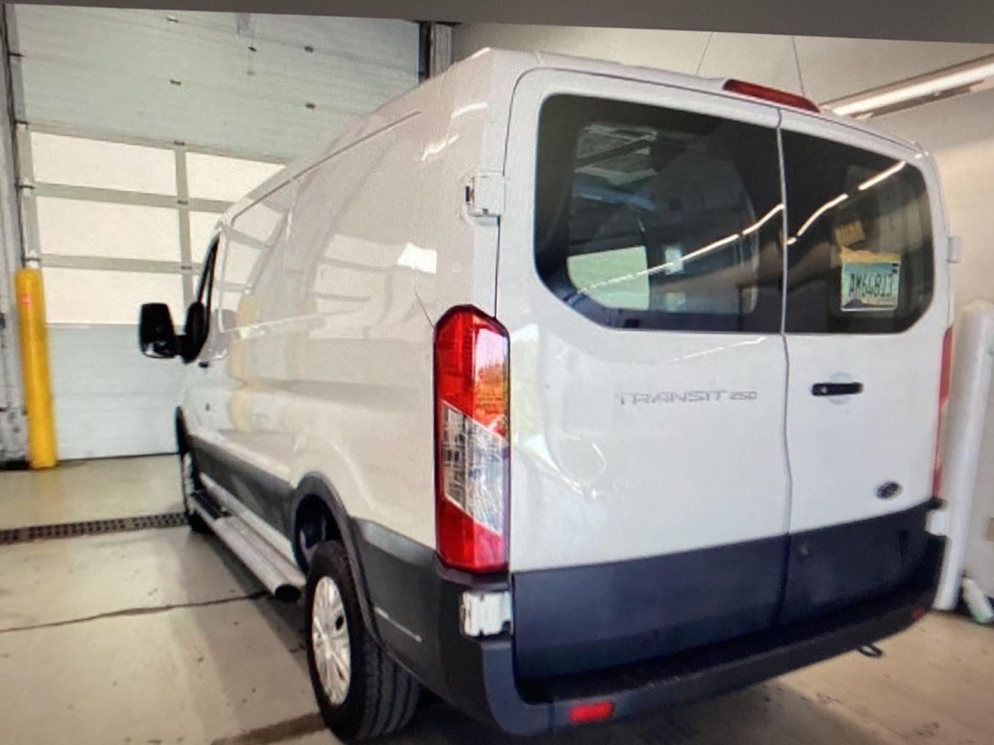 2025 Ford Transit 250