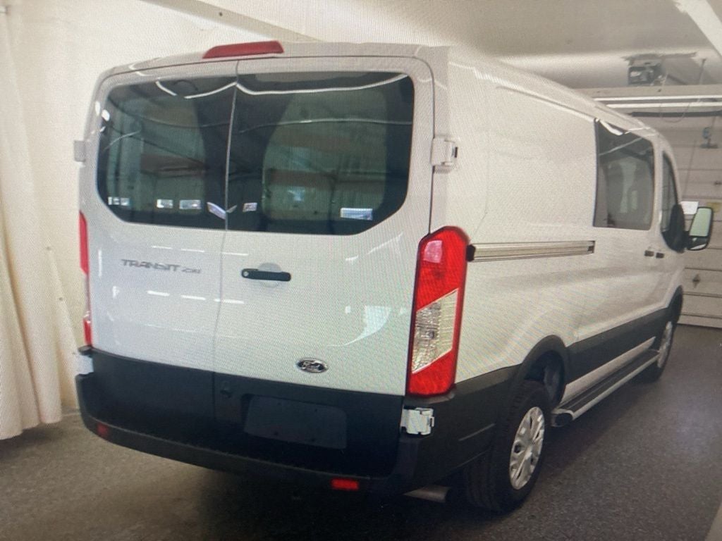 2024 Ford Transit-250 Base