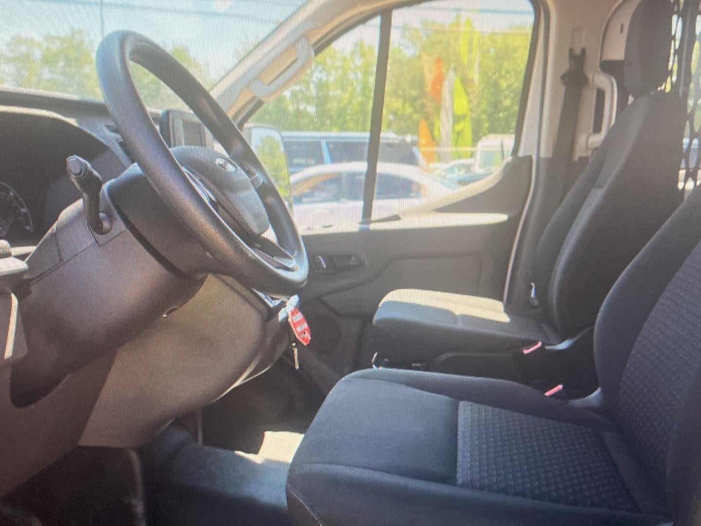 2025 Ford Transit 250