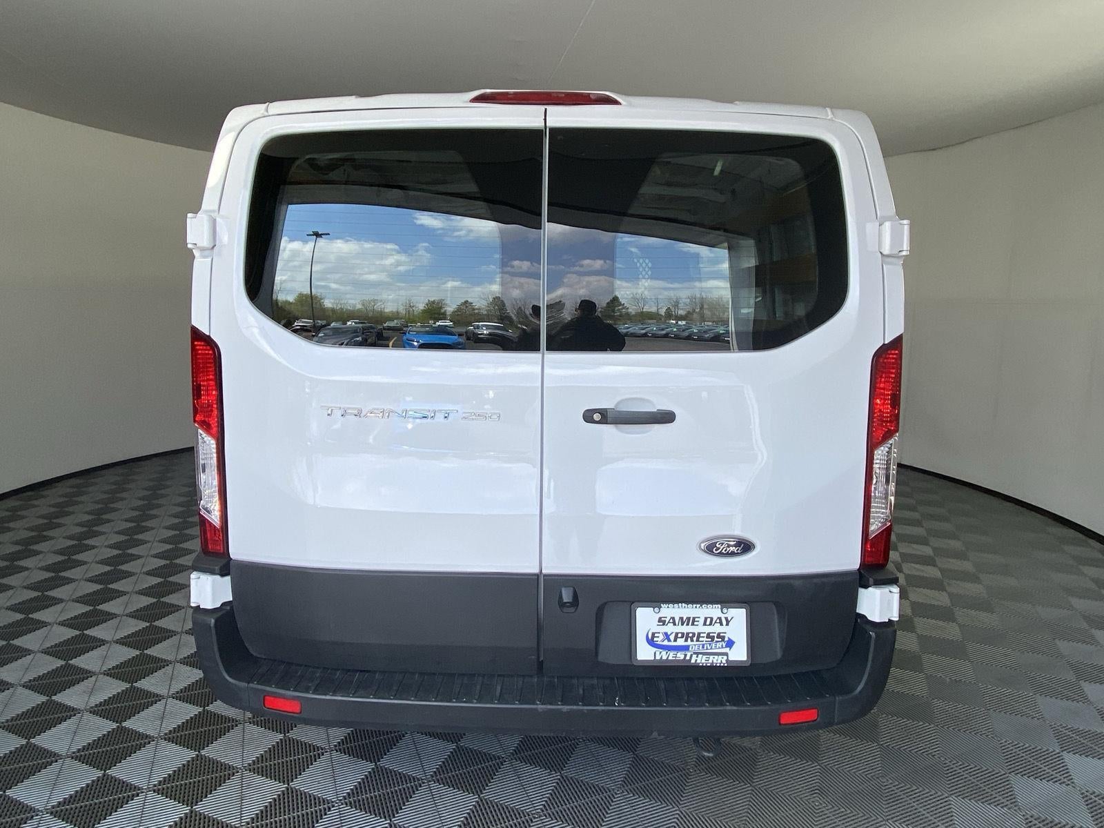 2025 Ford Transit-250 Base