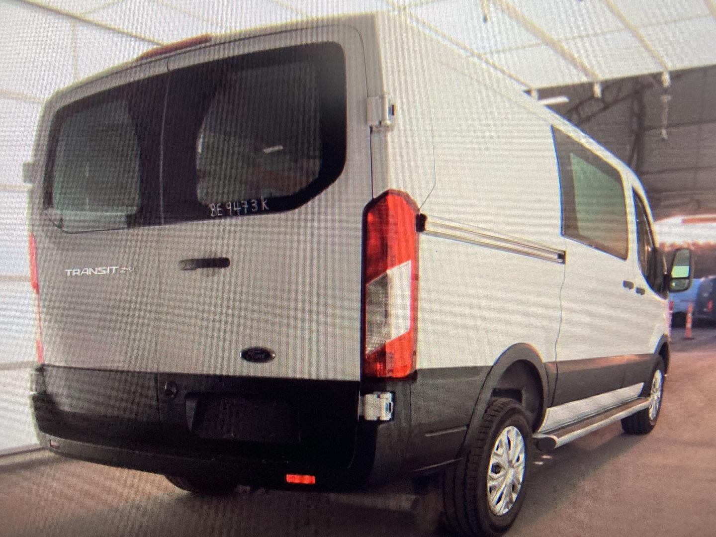 2025 Ford Transit 250