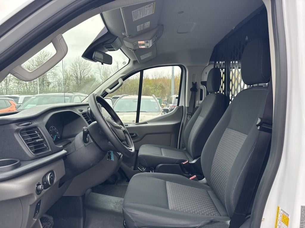 2025 Ford Transit-250 Base