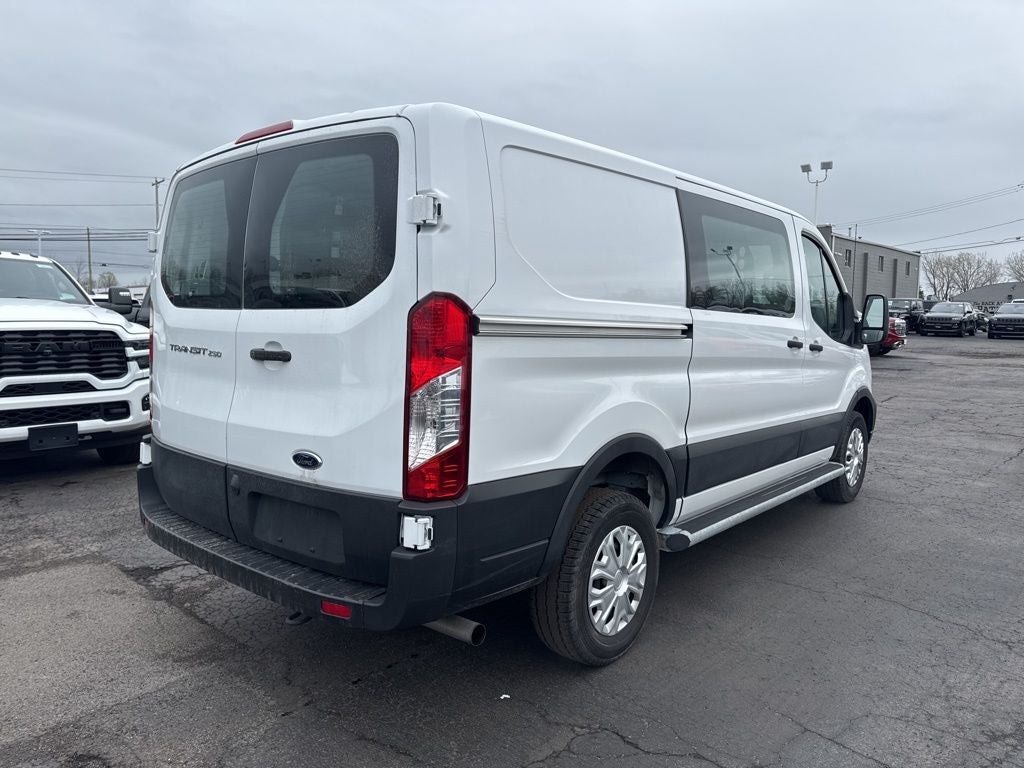 2025 Ford Transit-250 Base