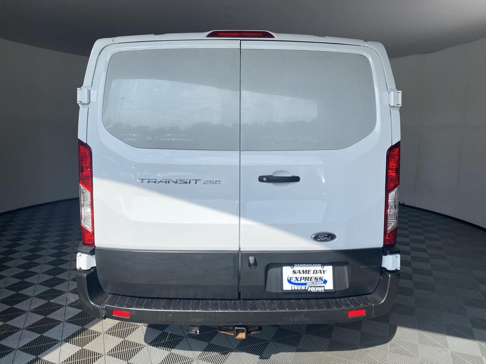 2021 Ford Transit 250
