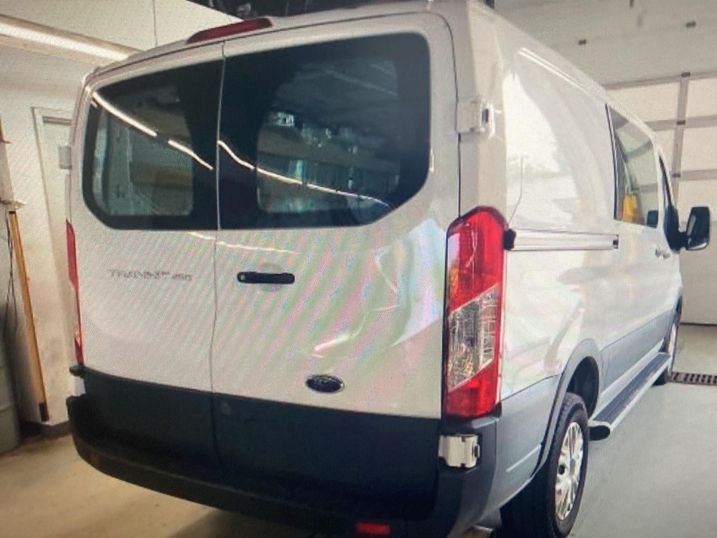 2025 Ford Transit 250