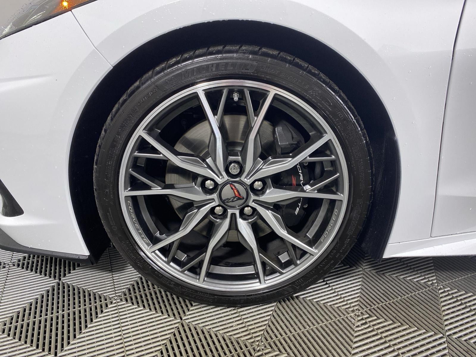 2023 Chevrolet Corvette 2LT