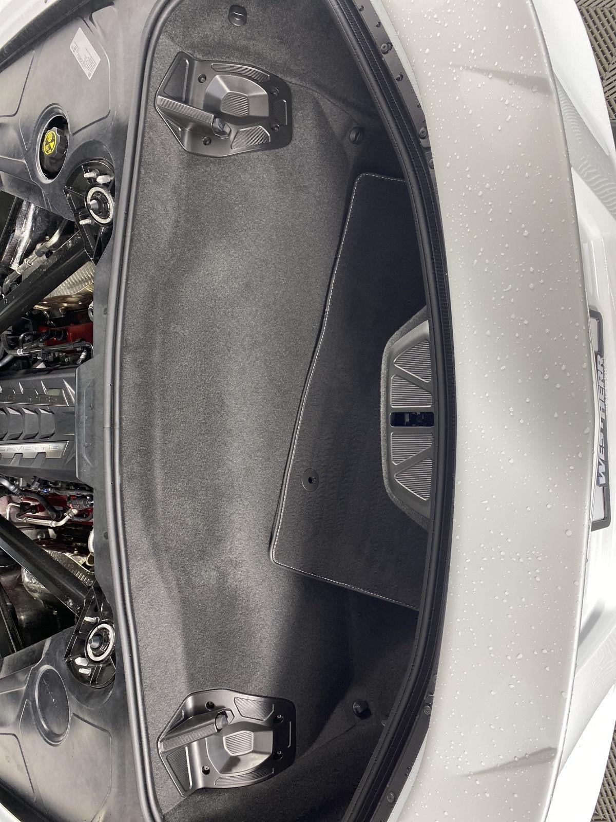 2023 Chevrolet Corvette 2LT