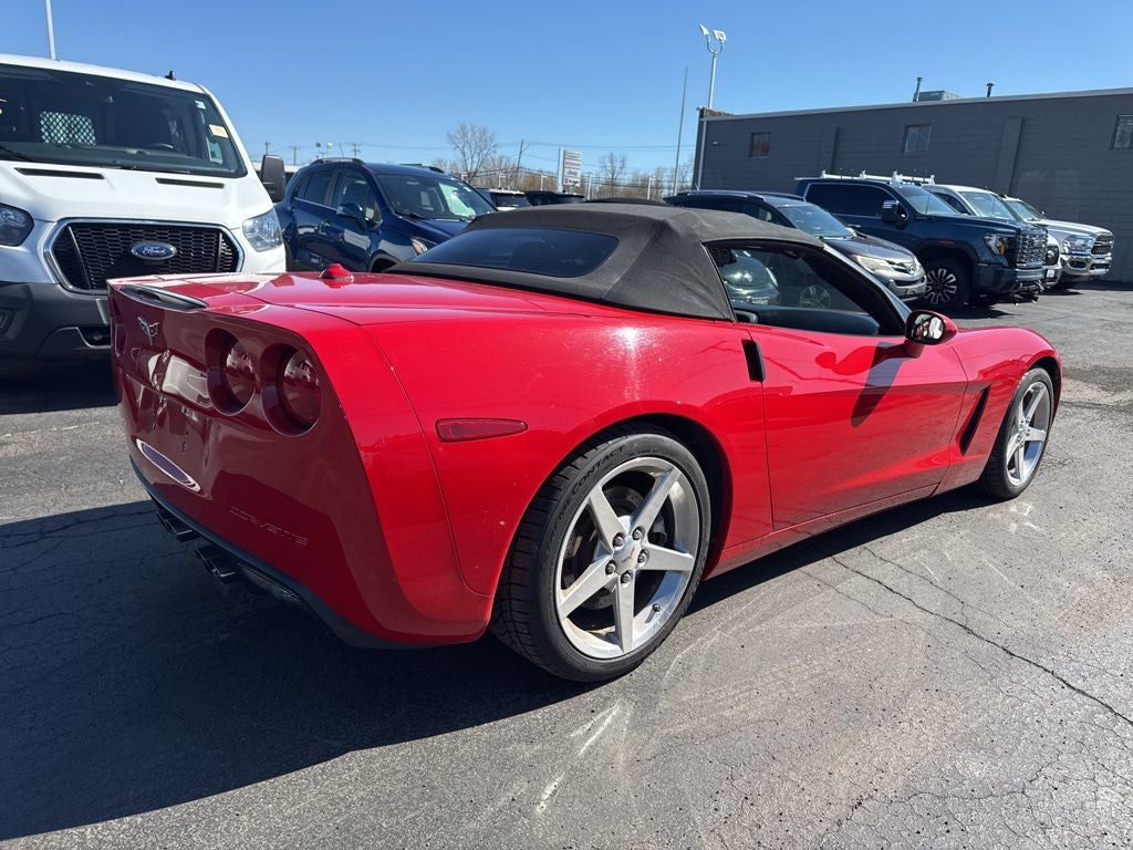 2005 Chevrolet Corvette Base