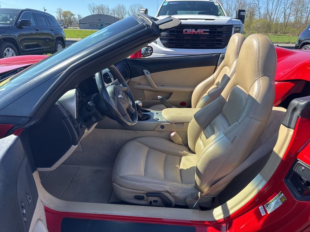 2005 Chevrolet Corvette Base