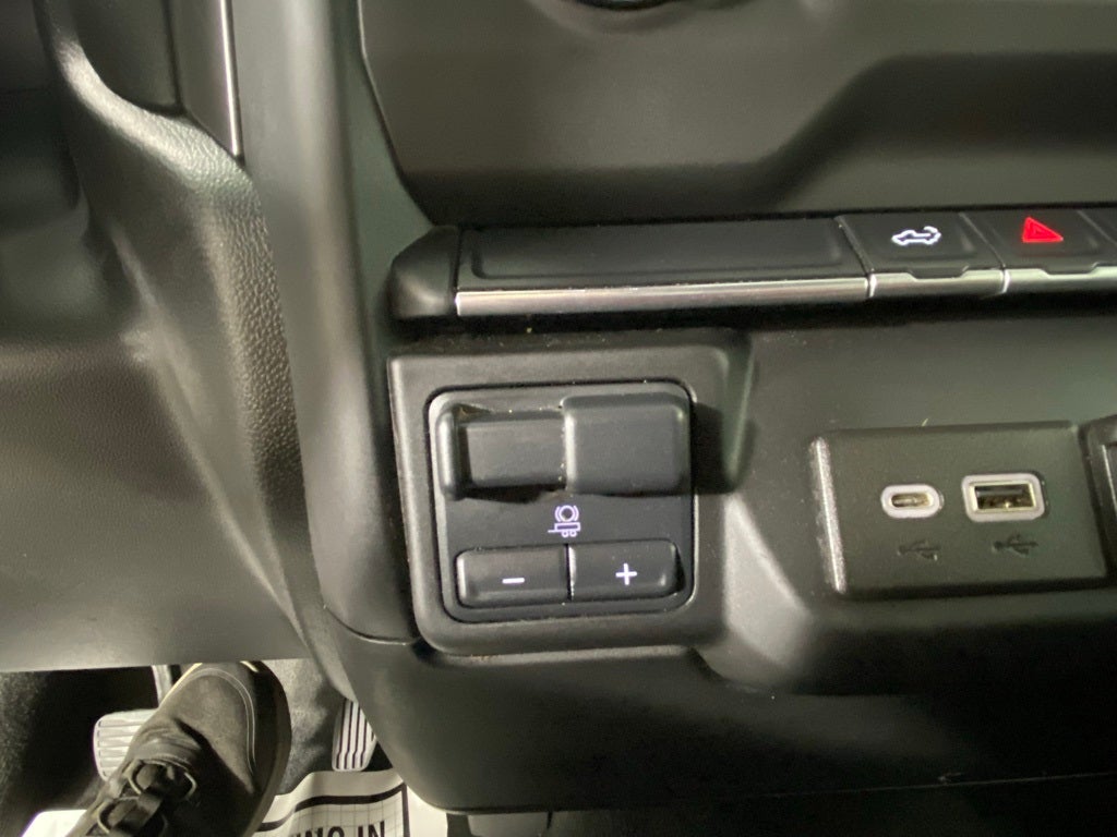 2023 Chevrolet Silverado 2500HD Custom