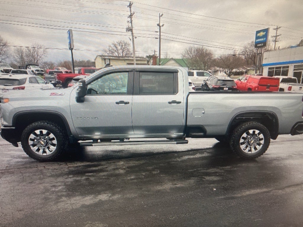 2024 Chevrolet Silverado 2500HD Custom