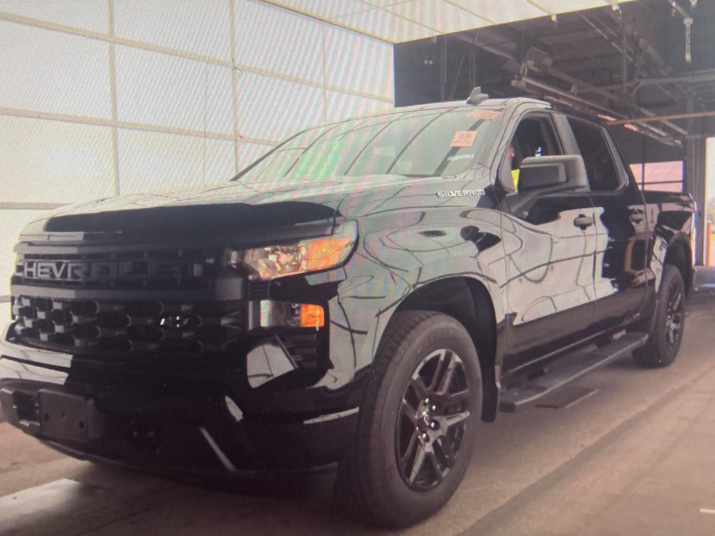 2024 Chevrolet Silverado 1500 Custom