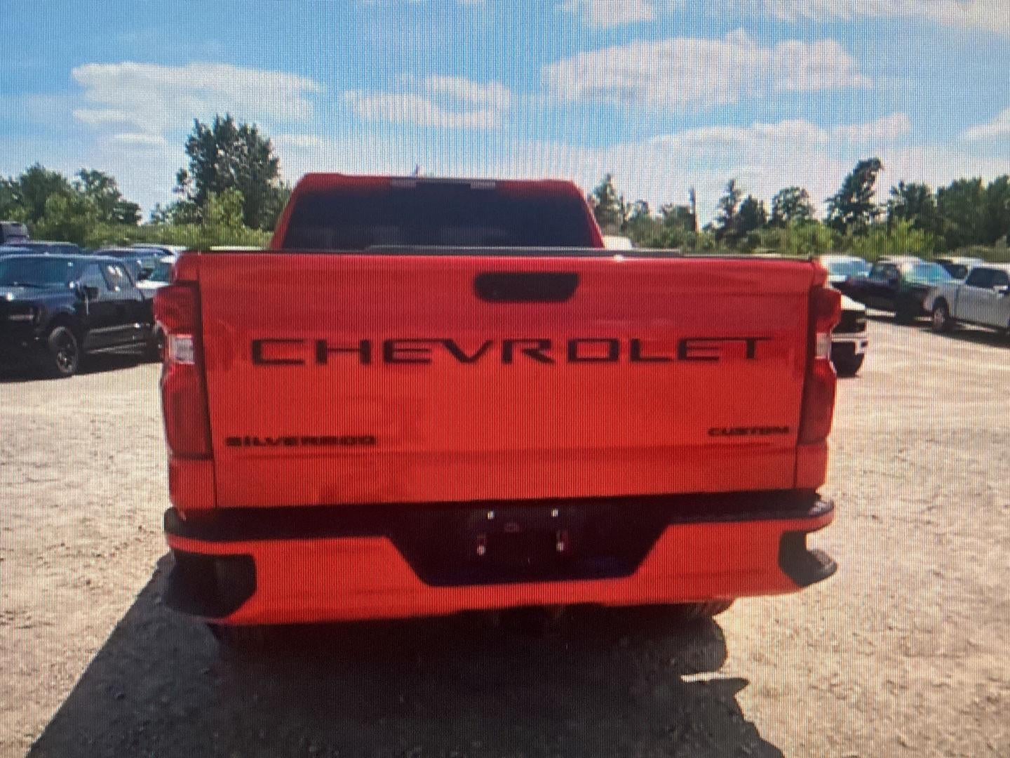 2024 Chevrolet Silverado 1500 Custom