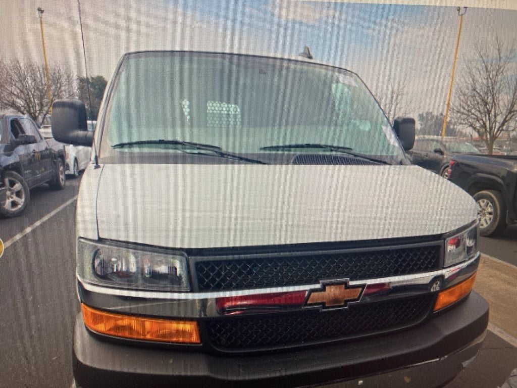 2024 Chevrolet Express 2500 Work Van Cargo