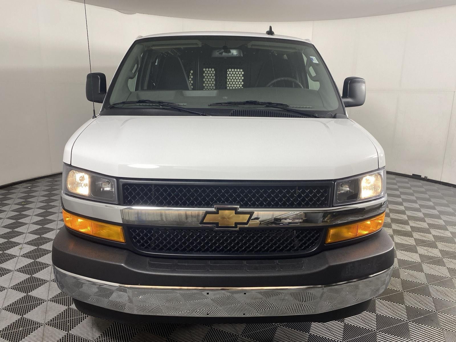 2025 Chevrolet Express 2500 Work Van
