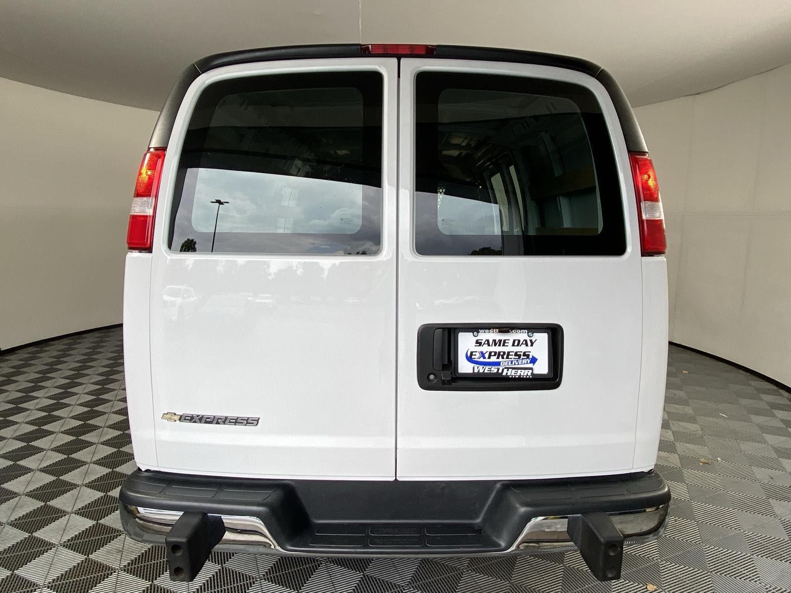 2025 Chevrolet Express Cargo Van Cargo Van