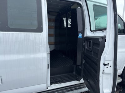 2024 Chevrolet Express 2500 Work Van Cargo