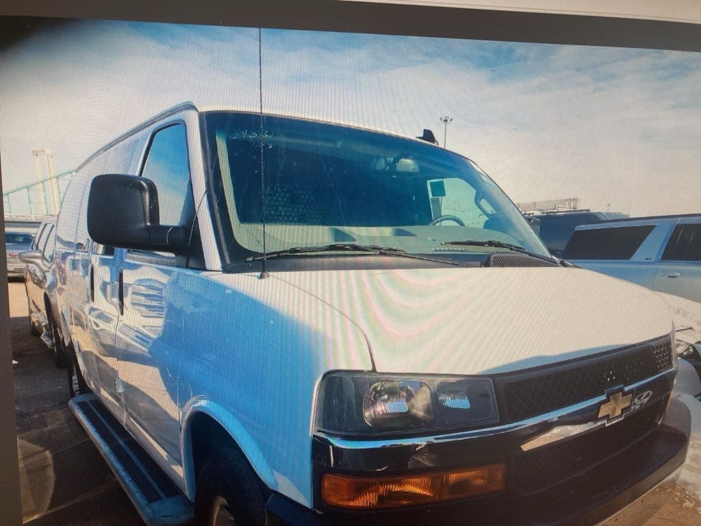 2024 Chevrolet Express 2500 Work Van Cargo