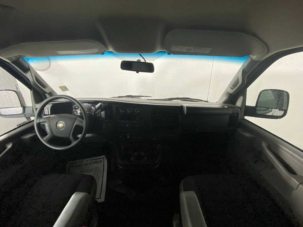 2024 Chevrolet Express 2500 Work Van Cargo
