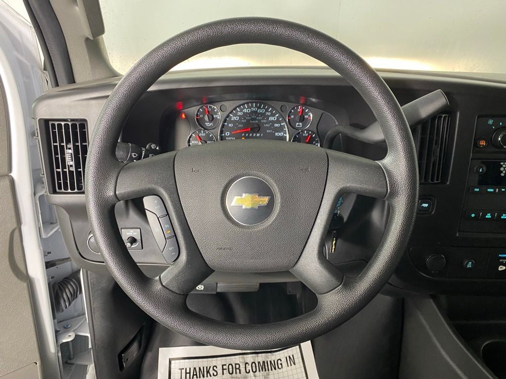 2024 Chevrolet Express 2500 Work Van Cargo