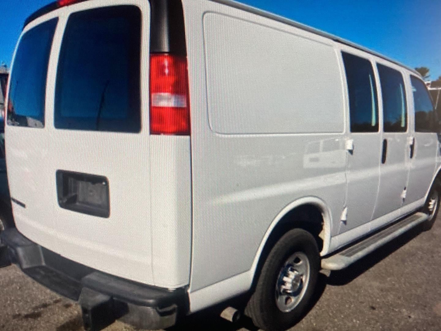 2025 Chevrolet Express Cargo Van Cargo Van