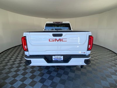 2022 GMC Sierra 2500HD AT4
