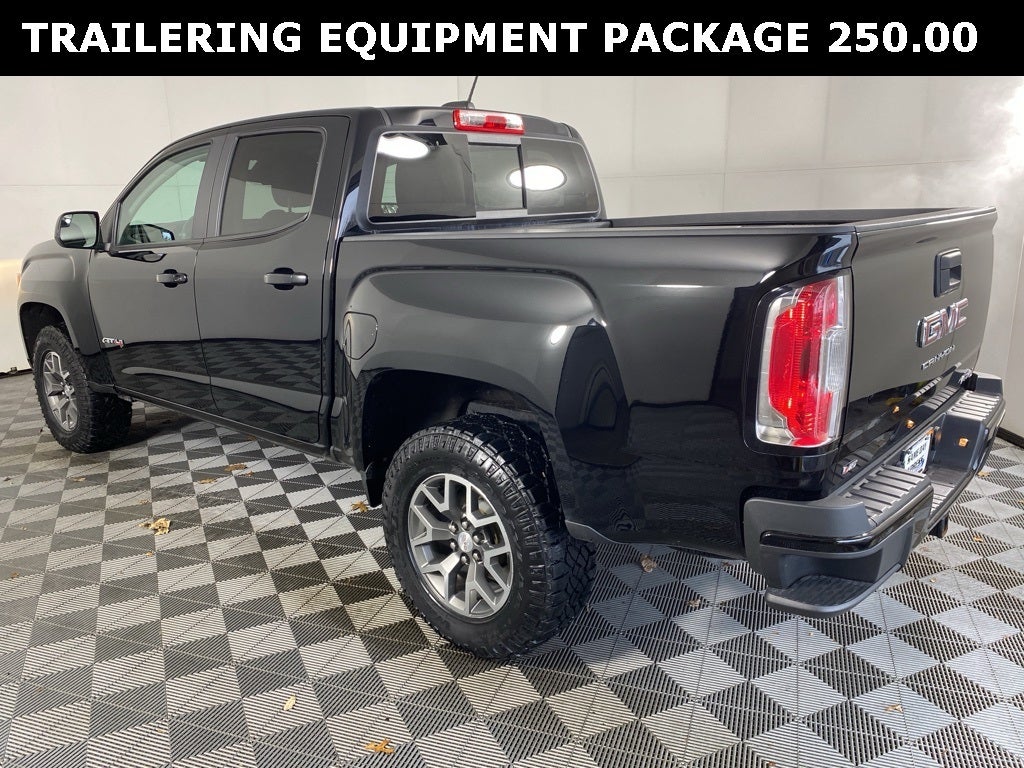 2022 GMC Canyon AT4 w/Cloth