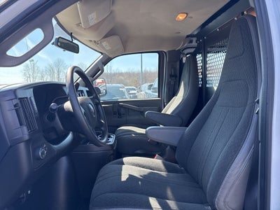 2024 GMC Savana 2500 Work Van