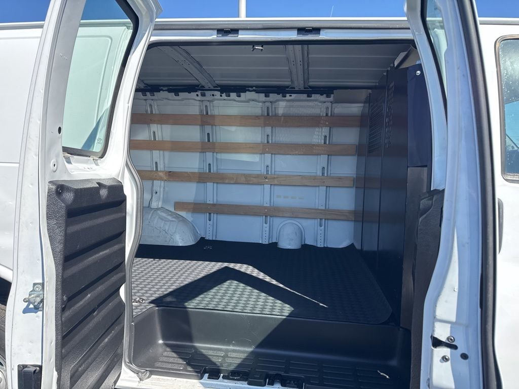 2024 GMC Savana 2500 Work Van