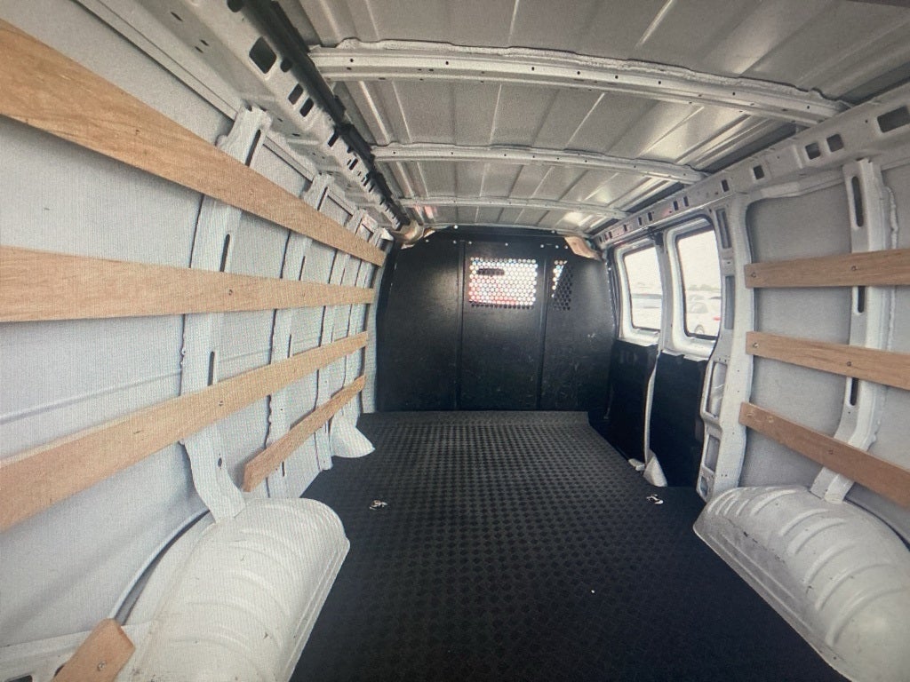 2024 GMC Savana 2500 Work Van