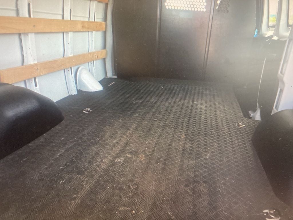 2024 GMC Savana 2500 Work Van