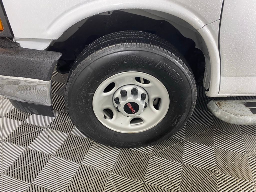 2024 GMC Savana 2500 Work Van
