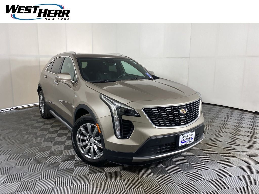 2023 Cadillac XT4 Premium Luxury