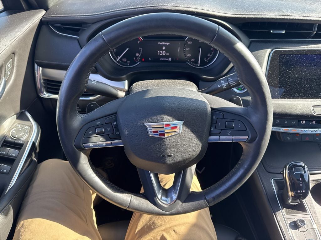 2023 Cadillac XT4 Premium Luxury