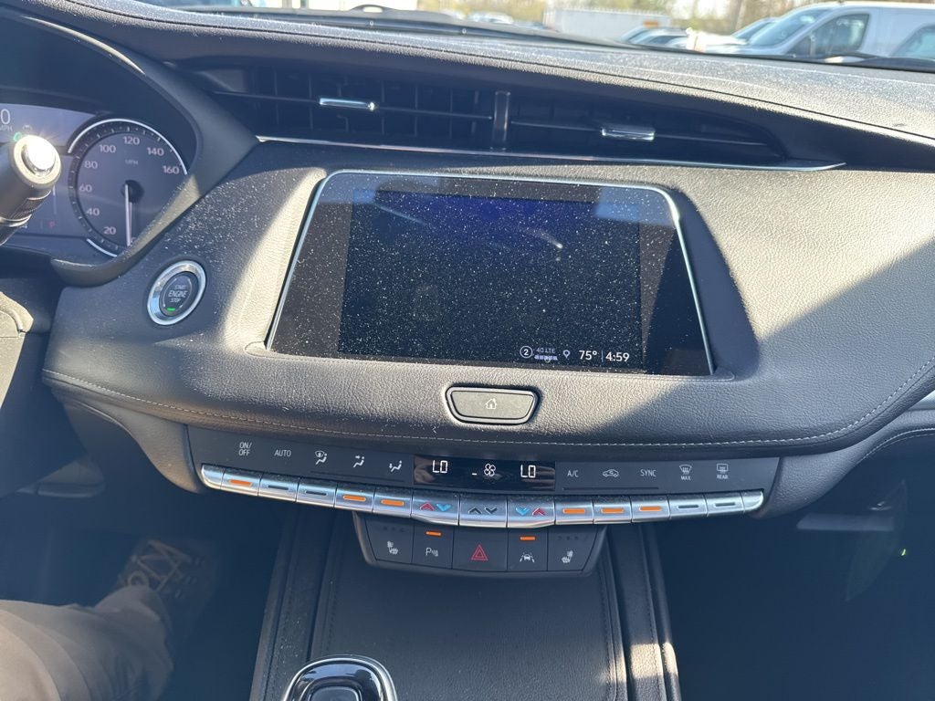 2023 Cadillac XT4 Premium Luxury