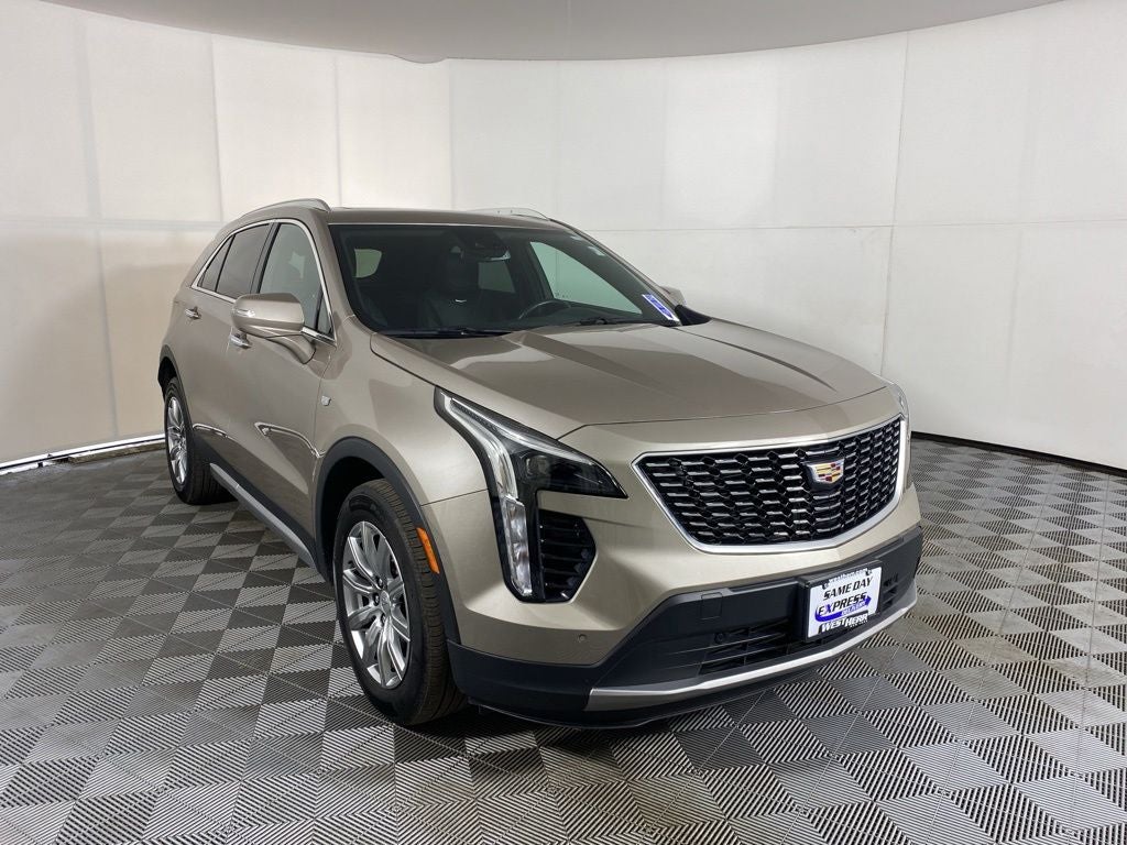 2023 Cadillac XT4 Premium Luxury