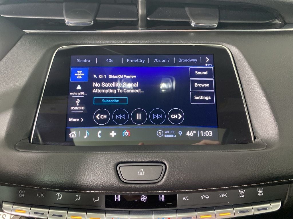 2023 Cadillac XT4 Premium Luxury